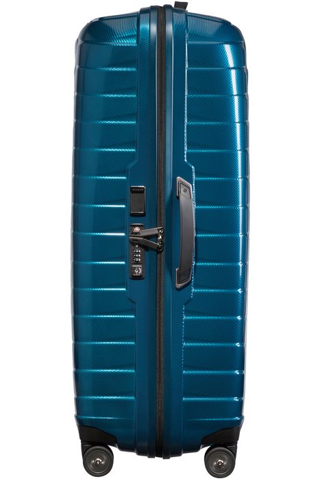 Tento kufr disponuje integrovaným TSA zámkem pro bezpečné cestování po celém světě. SAMSONITE, TENTO KUFR DISPONUJE INTEGROVANÝM TSA ZÁMKEM PRO BEZPEČNÉ CESTOVÁNÍ PO CELÉM SVĚTĚ. - SKOŘEPINOVÉ KUFRY - CESTOVNÍ KUFRY A TAŠKY