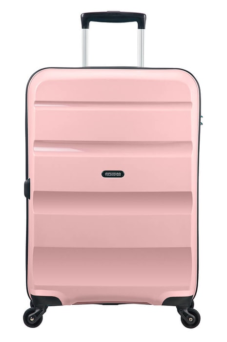 Štyri odolné a tiché kolieska umožňujú otáčanie o 360 ° vo všetkých smeroch. AMERICAN TOURISTER, ŠTYRI ODOLNÉ A TICHÉ KOLIESKA UMOŽŇUJÚ OTÁČANIE O 360 ° VO VŠETKÝCH SMEROCH. - ŠKRUPINOVÉ KUFRE - CESTOVNÉ KUFRE A TAŠKY