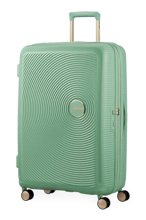 Skvělý rozšířitelný velký kufr z populární řady Soundbox je skvělou volbou pro dvou týdenní dovolenou. AMERICAN TOURISTER, SKVĚLÝ ROZŠÍŘITELNÝ VELKÝ KUFR Z POPULÁRNÍ ŘADY SOUNDBOX JE SKVĚLOU VOLBOU PRO DVOU TÝDENNÍ DOVOLENOU. - SKOŘEPINOVÉ KUFRY - CESTOVNÍ KUFRY A TAŠKY