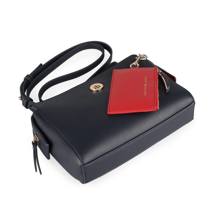 Do kabelky pohodlně umístíte formát A6. TOMMY HILFIGER, DO KABELKY POHODLNĚ UMÍSTÍTE FORMÁT A6. - CROSSBODY KABELKY - KABELKY