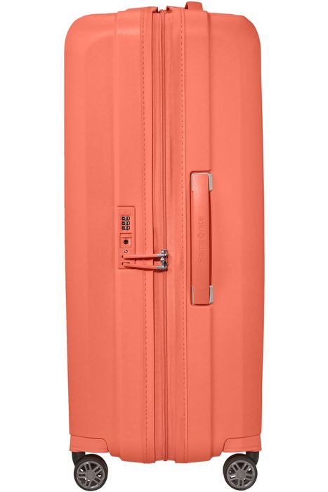Na svých cestách jistě oceníte také expandér pro okamžité navýšení objemu kufru. SAMSONITE, NA SVÝCH CESTÁCH JISTĚ OCENÍTE TAKÉ EXPANDÉR PRO OKAMŽITÉ NAVÝŠENÍ OBJEMU KUFRU. - SKOŘEPINOVÉ KUFRY - CESTOVNÍ KUFRY A TAŠKY