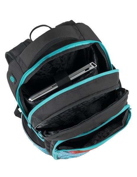 Rucsacul student DIGITAL are trei camere. Camera principală este foarte spațioasă, potrivită pentru consilii școlare și manuale. Compartimentul principal are un buzunar laptop captusit de pana la 15 ". BAGMASTER, RUCSACUL STUDENT DIGITAL ARE TREI CAMERE. CAMERA PRINCIPALĂ ESTE FOARTE SPAȚIOASĂ, POTRIVITĂ PENTRU CONSILII ȘCOLARE ȘI MANUALE. COMPARTIMENTUL PRINCIPAL ARE UN BUZUNAR LAPTOP CAPTUSIT DE PANA LA 15 ". - RUCSACURI DE COPII ȘI GHIOZDANE - RUCSACURI