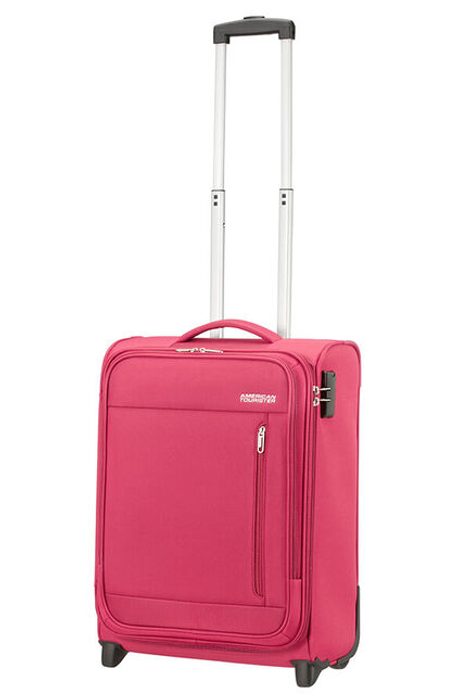 Snadnou jízdu a manipulaci s kufrem zajistí dvě hladká tichá kolečka. AMERICAN TOURISTER, SNADNOU JÍZDU A MANIPULACI S KUFREM ZAJISTÍ DVĚ HLADKÁ TICHÁ KOLEČKA. - PŘÍRUČNÍ ZAVAZADLA - CESTOVNÍ KUFRY A TAŠKY