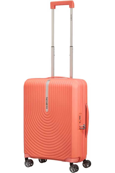 Samozřejmostí je horní a boční madlo a výsuvná rukojeť a s aretací. SAMSONITE, SAMOZŘEJMOSTÍ JE HORNÍ A BOČNÍ MADLO A VÝSUVNÁ RUKOJEŤ A S ARETACÍ. - PŘÍRUČNÍ ZAVAZADLA - CESTOVNÍ KUFRY A TAŠKY
