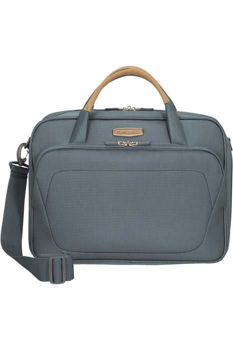 Cestovní taška je vyrobena z materiálu Recyclex®, z recyklovaného materiálu RPET společnosti Samsonite. Detaily z korku ji dodávají ještě větší šmrnc. SAMSONITE, CESTOVNÍ TAŠKA JE VYROBENA Z MATERIÁLU RECYCLEX®, Z RECYKLOVANÉHO MATERIÁLU RPET SPOLEČNOSTI SAMSONITE. DETAILY Z KORKU JI DODÁVAJÍ JEŠTĚ VĚTŠÍ ŠMRNC. - CESTOVNÍ TAŠKY - CESTOVNÍ KUFRY A TAŠKY