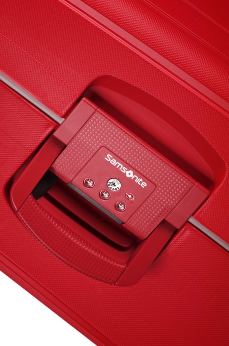 Samsonite uspěl ve výrobě extrémně lehké polypropylenové kolekce na tříbodové zamykání, a to díky revolučnímu, polypropylenovému materiálu Flowlite. SAMSONITE, SAMSONITE USPĚL VE VÝROBĚ EXTRÉMNĚ LEHKÉ POLYPROPYLENOVÉ KOLEKCE NA TŘÍBODOVÉ ZAMYKÁNÍ, A TO DÍKY REVOLUČNÍMU, POLYPROPYLENOVÉMU MATERIÁLU FLOWLITE. - ŠKRUPINOVÉ KUFRE - CESTOVNÉ KUFRE A TAŠKY