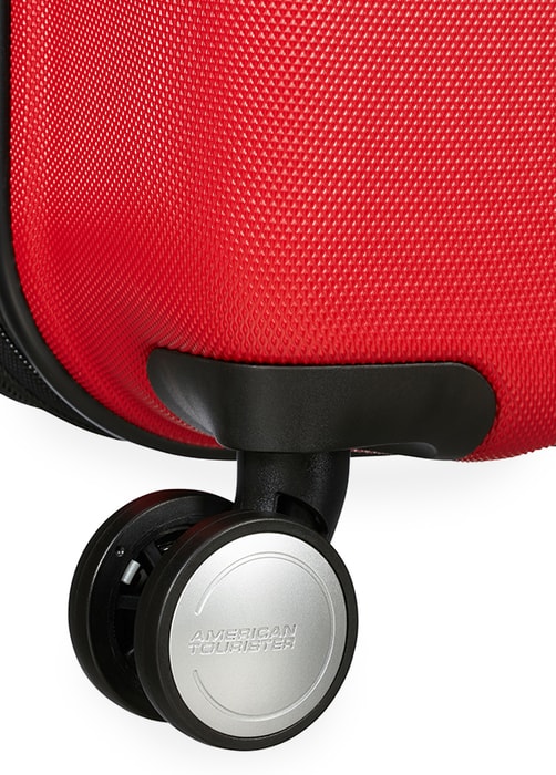 Samozřejmostí jsou kvalitní zipy, měkké horní a boční madlo pro snadné zvedání a čtyři dvojitá kolečka pro snadnou manipulaci. AMERICAN TOURISTER, SAMOZŘEJMOSTÍ JSOU KVALITNÍ ZIPY, MĚKKÉ HORNÍ A BOČNÍ MADLO PRO SNADNÉ ZVEDÁNÍ A ČTYŘI DVOJITÁ KOLEČKA PRO SNADNOU MANIPULACI. - SKOŘEPINOVÉ KUFRY - CESTOVNÍ KUFRY A TAŠKY