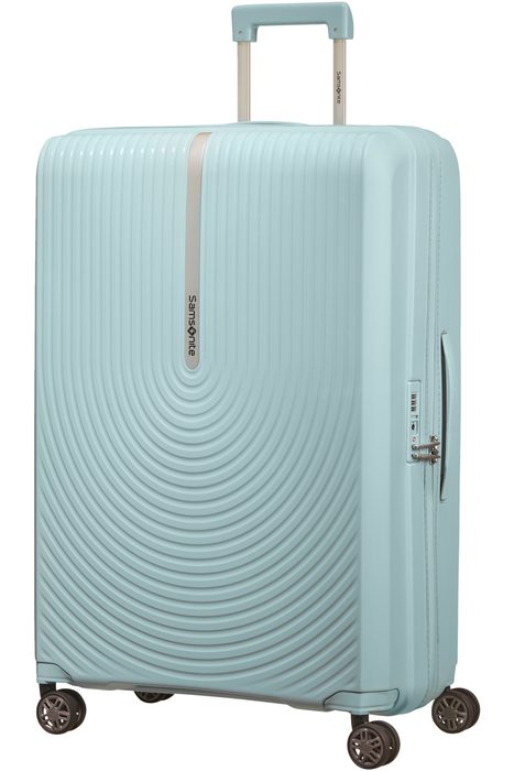 Vykročte z davu s moderním perfektně vybaveným kufrem Hi-Fi od značky Samsonite. Velký kufr je vyroben z odlehčeného a zároveň velmi odolného polypropylenu. SAMSONITE, VYKROČTE Z DAVU S MODERNÍM PERFEKTNĚ VYBAVENÝM KUFREM HI-FI OD ZNAČKY SAMSONITE. VELKÝ KUFR JE VYROBEN Z ODLEHČENÉHO A ZÁROVEŇ VELMI ODOLNÉHO POLYPROPYLENU. - SKOŘEPINOVÉ KUFRY - CESTOVNÍ KUFRY A TAŠKY