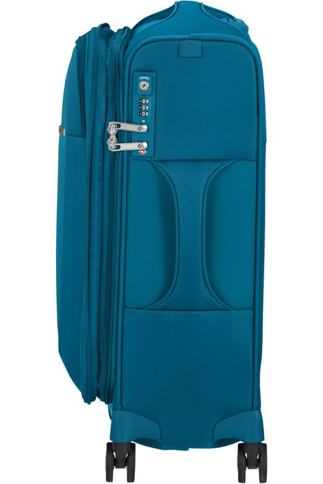Díky integrovanému expandéru pro navýšení objemu až na 44 l si můžete ze svých cest přivést více suvenýrů. SAMSONITE, DÍKY INTEGROVANÉMU EXPANDÉRU PRO NAVÝŠENÍ OBJEMU AŽ NA 44 L SI MŮŽETE ZE SVÝCH CEST PŘIVÉST VÍCE SUVENÝRŮ. - PŘÍRUČNÍ ZAVAZADLA - CESTOVNÍ KUFRY A TAŠKY