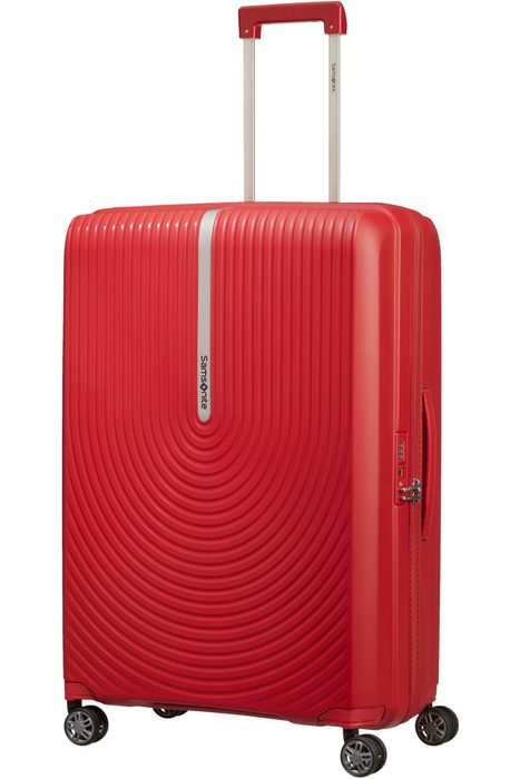 V jeho výbavě jsou 4 tichá dvojitá kolečka pro hladký pojezd. Samozřejmostí je horní a boční madlo a výsuvná rukojeť a s aretací. SAMSONITE, V JEHO VÝBAVĚ JSOU 4 TICHÁ DVOJITÁ KOLEČKA PRO HLADKÝ POJEZD. SAMOZŘEJMOSTÍ JE HORNÍ A BOČNÍ MADLO A VÝSUVNÁ RUKOJEŤ A S ARETACÍ. - SKOŘEPINOVÉ KUFRY - CESTOVNÍ KUFRY A TAŠKY