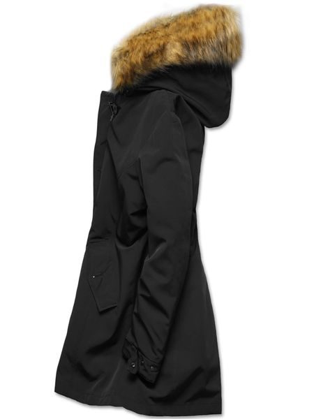 Zateplená dámska zimná bunda čierna