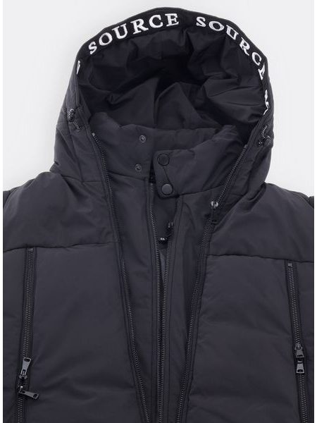 Pánska zimná bunda s kapucňou čierna