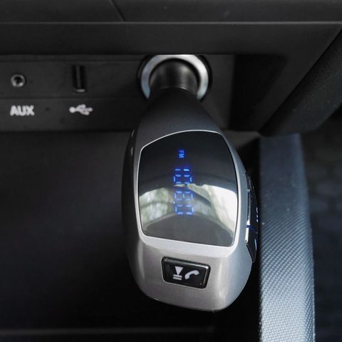 FM Transmiter X5 / bluetooth / USB / čtečka pamětových karet