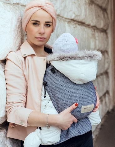 Nosítko Storchenwiege černobílé