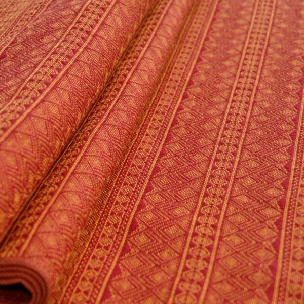 DIDYMOS INDIO RUBÍN-MANDARINKA - VZORY INDIO/PRIMA{% if zbozi.kategorie.adresa_nazvy[0] != zbozi.kategorie.nazev %} - ŠÁTKY{% endif %}