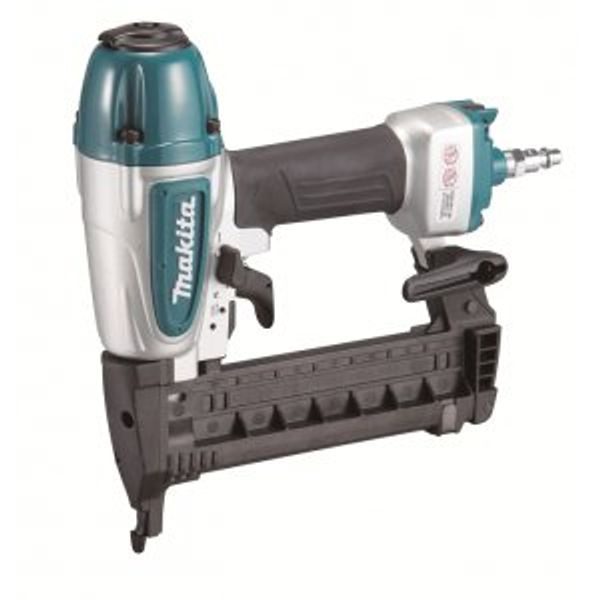 MAKITA AT638A - PNEUMATICKÁ SPONKOVAČKA 6,35MM - STANDARDNÍ TLAK MAKITA{% if zbozi.kategorie.adresa_nazvy[0] != zbozi.kategorie.nazev %} - VZDUCHOVÉ NÁŘADÍ A KOMPRESORY MAKITA{% endif %}