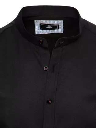 Črna flanelna srajca s črtami