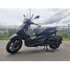 Piaggio Beverly 300 - DEMO 2024