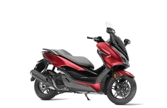 Honda Forza 125 matt carnelian red metallic
