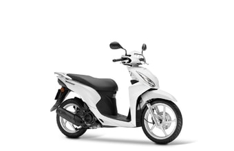 Honda Vision 110 pearl cool white Honda Vision 110 pearl cool white