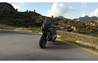 BMW F 900 XR - Triple Black