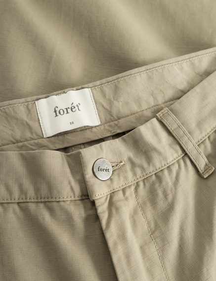 forét Hut Cargo Pants — Khaki