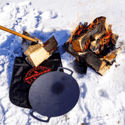 GRILOVACÍ PÁNEV S NOŽKAMI Ø38 CM, MUURIKKA, FINSKO - BUSHCRAFT