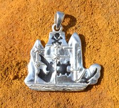 PIRÁTSKÁ LOĎ, amulet, Ag 925