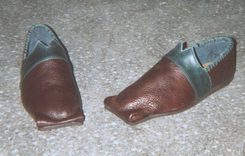 Anglické renesanční boty