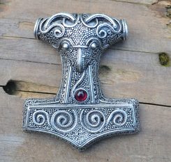 THOROVO KLADIVO - Mjölnir, postříbřený amulet, granát