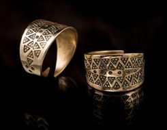 FALKOR, vikingský prsten, bronz