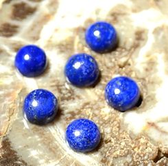 LAPIS LAZULI, kabošon - mugle 5 mm