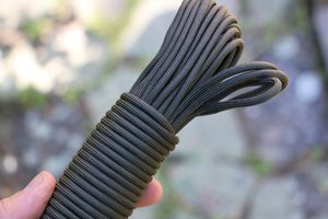 ŠŇŮRA PARACORD III 550 20M - TAKTICKÝ NYLON, NOSIČE{% if kategorie.adresa_nazvy[0] != zbozi.kategorie.nazev %} - BUSHCRAFT{% endif %}