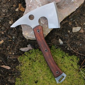 CEROS TAKTICKÝ TOMAHAWK - NÁŘADÍ - LOPATKY, PILY, SEKERY, PÍŠŤALKY{% if kategorie.adresa_nazvy[0] != zbozi.kategorie.nazev %} - BUSHCRAFT{% endif %}