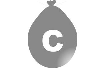 Balónek písmeno C stříbrné