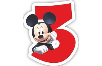 Mickey Mouse dortová svíčka bílá s červeným číslem 3
