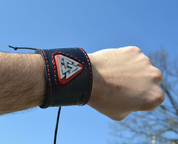 VALKNUT, LEATHER BRACELET AND TIN - WRISTBANDS