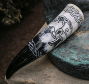 VIKING RAVEN, CARVED DRINKING HORN - DRINKING HORNS