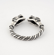 TWO WOLVES - SILVER RING - RINGS