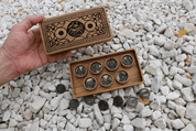 SPINTRIAE, ROMAN TOKENS AND A WOODEN BOX - 7 DAYS OF FUN, ANT. BRASS - EROTIC TOKENS AND COINS