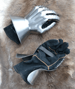 MEDIEVAL HOURGLASS GAUNTLETS - ARMOR PARTS