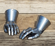 LORIC, MEDIEVAL GAUNTLETS - ARMOR PARTS