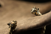 CAITLIN, CELTIC CAT, BRACELET, BRASS - BRONZE HISTORICAL JEWELS