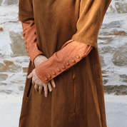 WOMEN'S MEDIEVAL CLOTHING - MIDDLE CLASS BOURGEOIS WOMAN, 2ND HALF OF THE 14TH CENTURY - COSTUMES FOR WOMEN