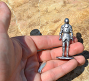 KNIGHT IN SUIT OF ARMOR, HISTORICAL TIN STATUE - PEWTER FIGURES