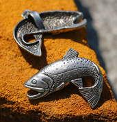 TROUT, FISH, FISHING PENDANT, ZINC ANTIQUE SILVER - ANIMAL PENDANTS