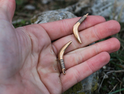 ANIMAL TOOTH PENDANT, VASTERBOTTEN, SWEDEN, BRONZE - BRONZE HISTORICAL JEWELS