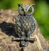 EAGLE - OWL, BUBO BUBO, COSTUME BROOCH - COSTUME JEWELLERY