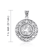 SILVER TRISKELLE IN CIRCLE, PENDANT - ANHÄNGER - SCHMUCK, SILBER