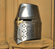 GRAND MASTER, CRUSADER GREAT HELMET WITH THE CROSS - MEDIEVAL HELMETS